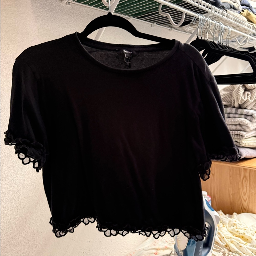 Forever 21 Black Lace-Trim Crop Top